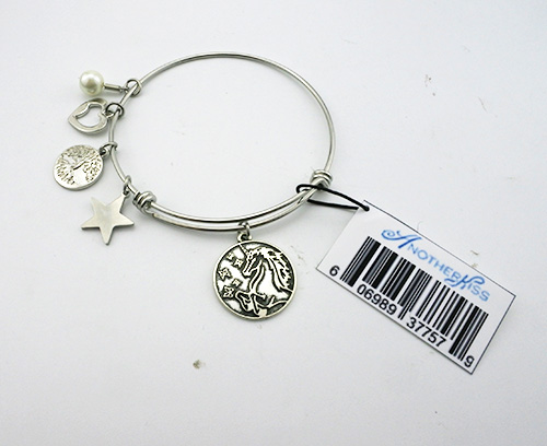 Unicorn Charm Expandable Wire Bangle Bracelet for Girls Christmas Gift